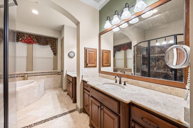 17807 Fairhaven Gateway Drive, Cypress, TX 77433