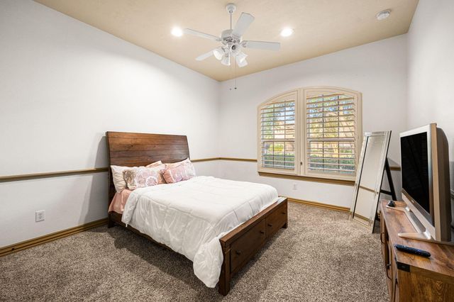 17807 Fairhaven Gateway Drive, Cypress, TX 77433