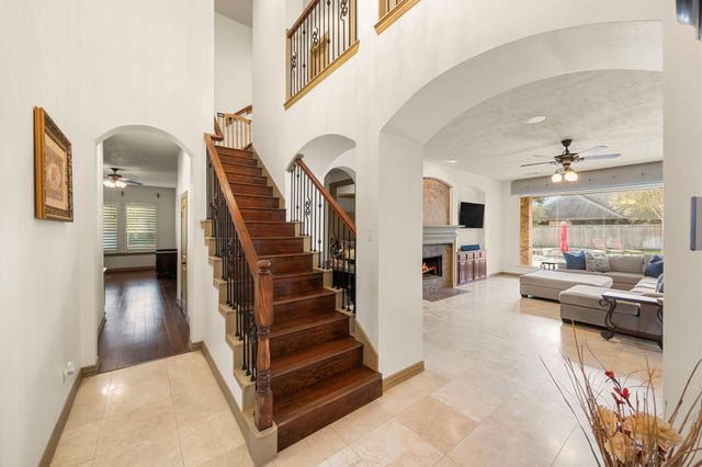 17807 Fairhaven Gateway Drive, Cypress, TX 77433