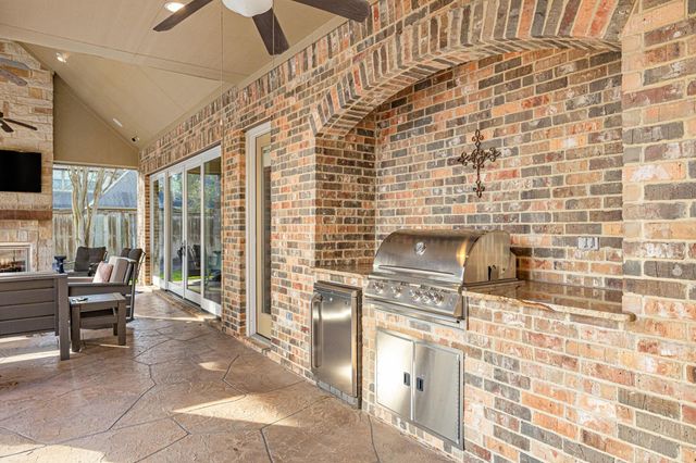 17807 Fairhaven Gateway Drive, Cypress, TX 77433