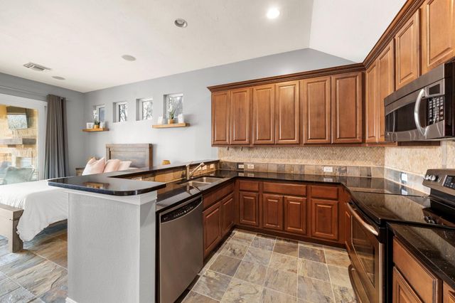 17807 Fairhaven Gateway Drive, Cypress, TX 77433
