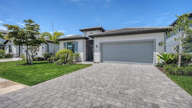 17233 MOONFLOWER DRIVE, Venice, FL 34293