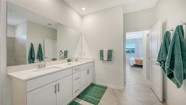 17233 MOONFLOWER DRIVE, Venice, FL 34293