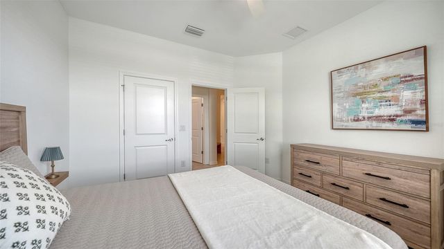 17233 MOONFLOWER DRIVE, Venice, FL 34293