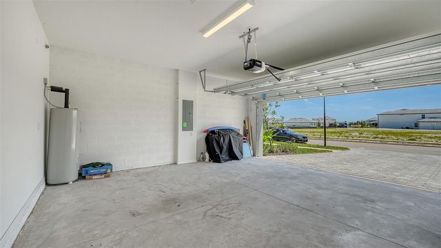 17233 MOONFLOWER DRIVE, Venice, FL 34293