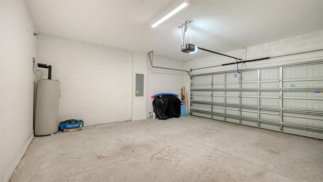 17233 MOONFLOWER DRIVE, Venice, FL 34293