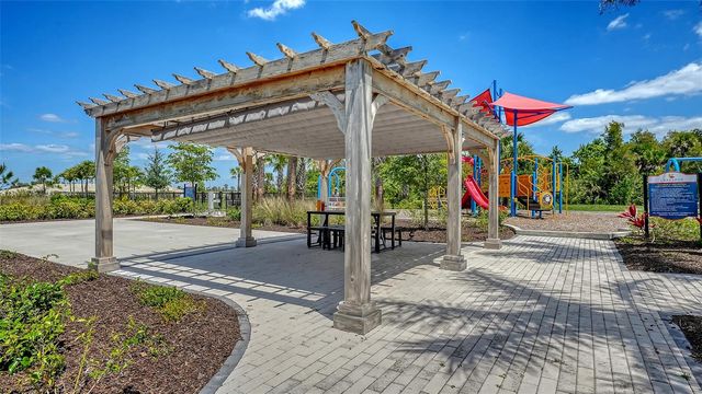 17233 MOONFLOWER DRIVE, Venice, FL 34293