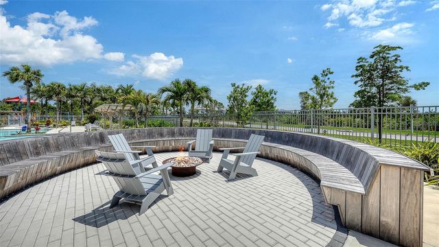 17233 MOONFLOWER DRIVE, Venice, FL 34293
