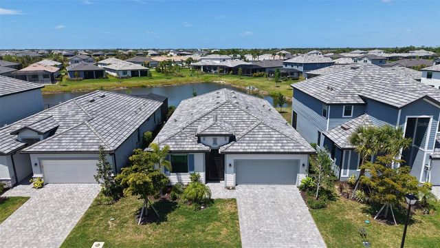 17233 MOONFLOWER DRIVE, Venice, FL 34293