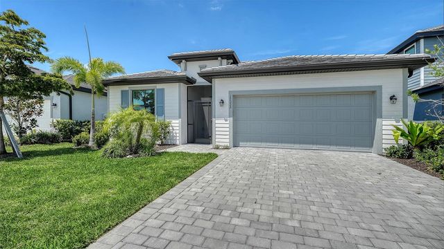 17233 MOONFLOWER DRIVE, Venice, FL 34293