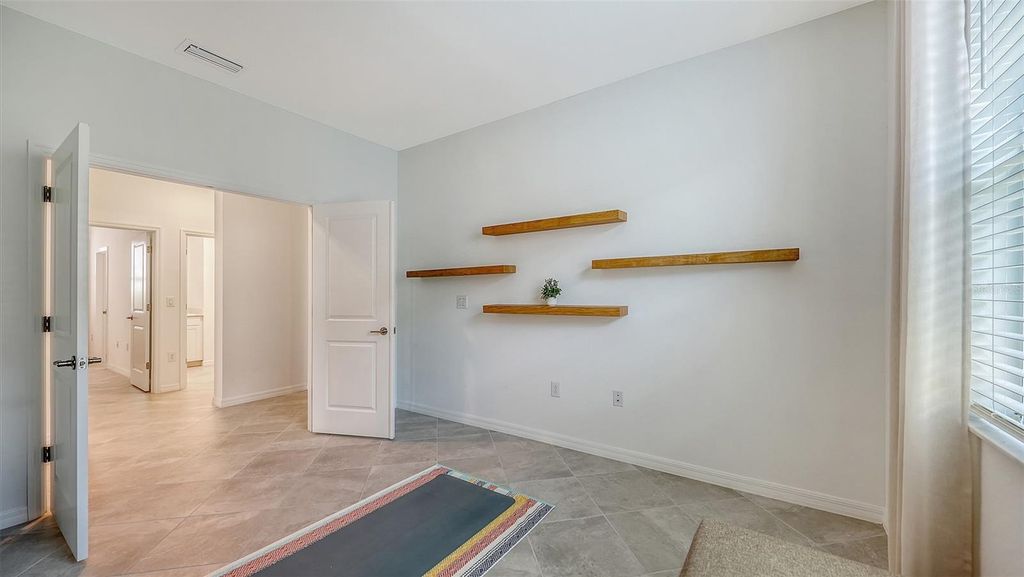 Image 42 of property listing at 17233 MOONFLOWER DRIVE, Venice, FL 34293