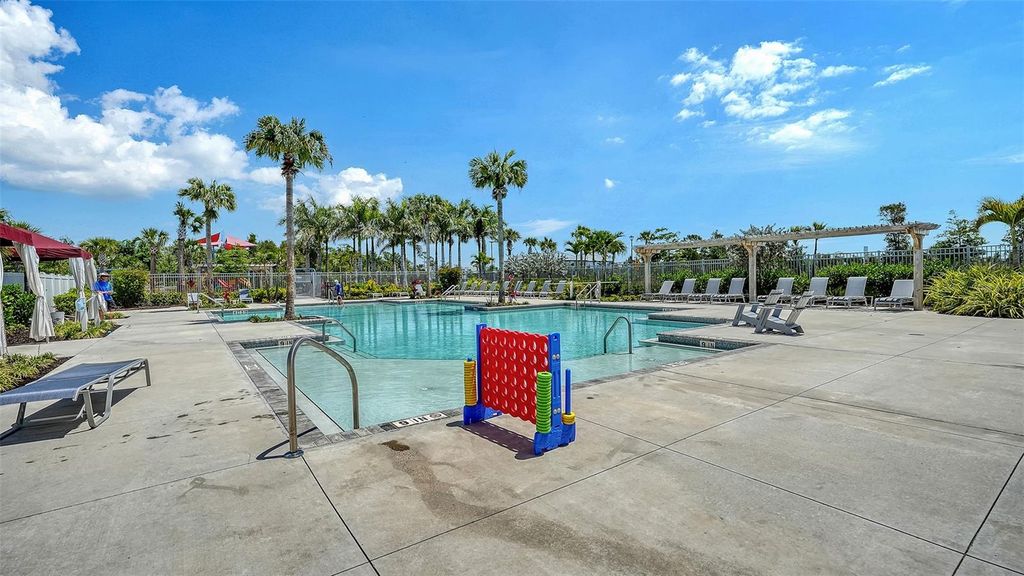 Image 61 of property listing at 17233 MOONFLOWER DRIVE, Venice, FL 34293