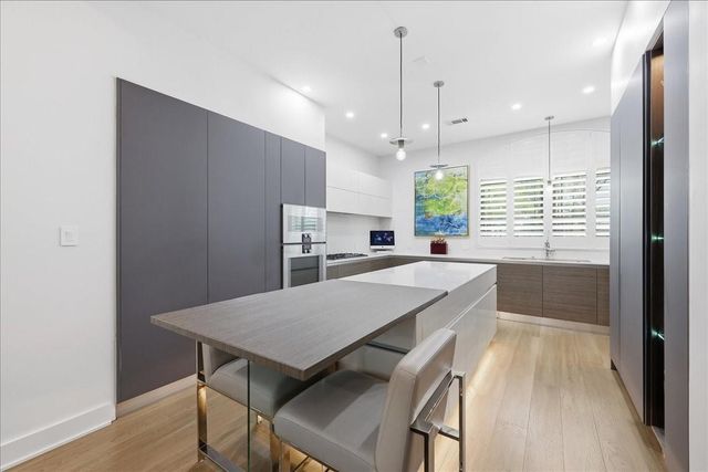 3803 Martin Luther King Jr Drive, Orange, TX 77632