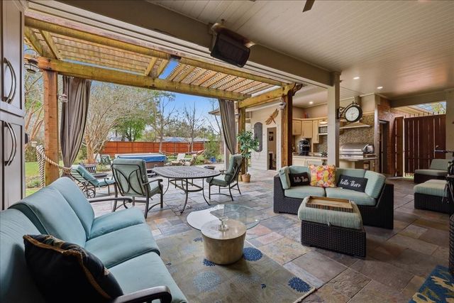 3803 Martin Luther King Jr Drive, Orange, TX 77632