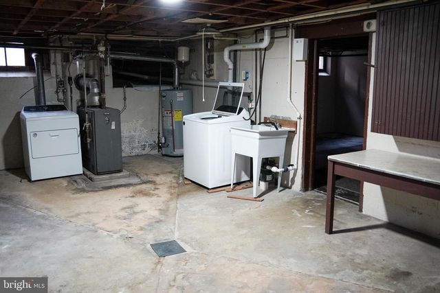 250 EAST MADISON ST, Greencastle, PA 17225