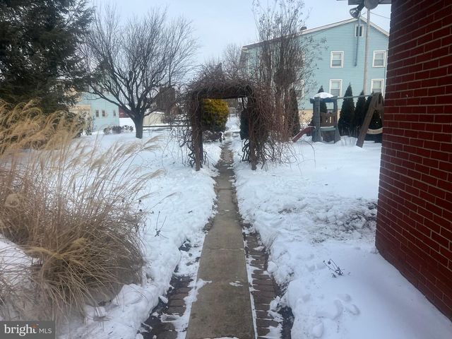 250 EAST MADISON ST, Greencastle, PA 17225