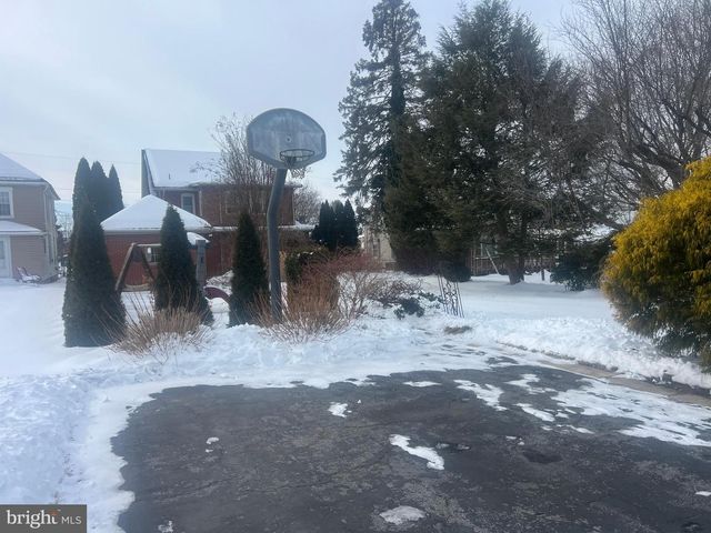 250 EAST MADISON ST, Greencastle, PA 17225