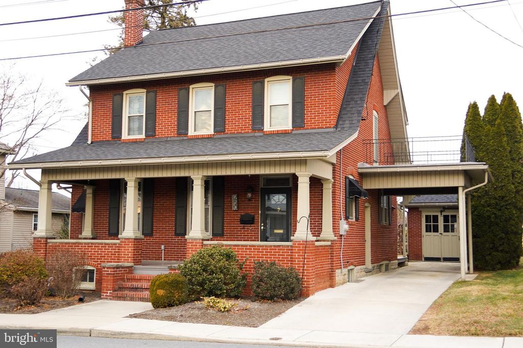 250 EAST MADISON ST, Greencastle, PA 17225