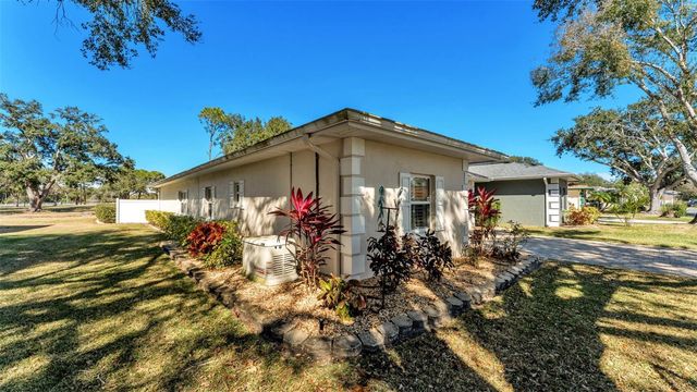 728 CANBERRA ROAD, Winter Haven, FL 33884