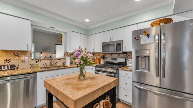 728 CANBERRA ROAD, Winter Haven, FL 33884