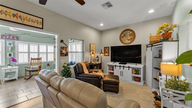 728 CANBERRA ROAD, Winter Haven, FL 33884