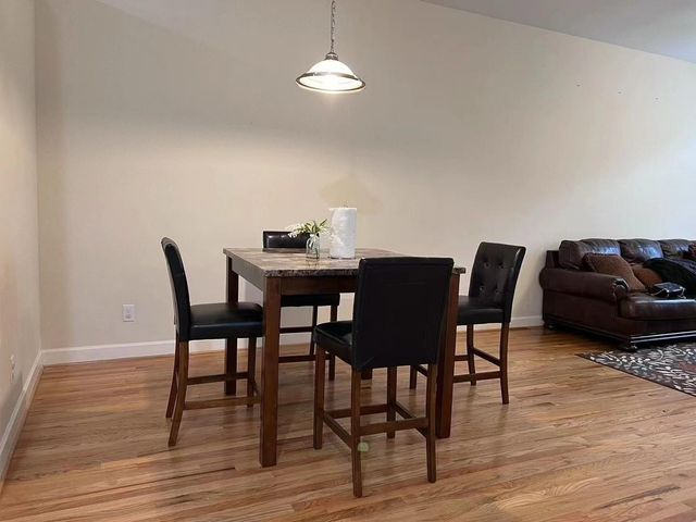 2710 Hullsmith Drive 303, Houston, TX 77063