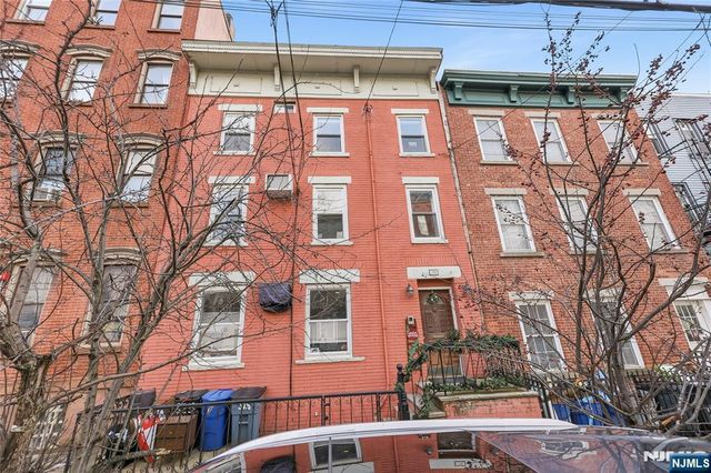 325 5th Street 2, Jersey City, NJ 07302