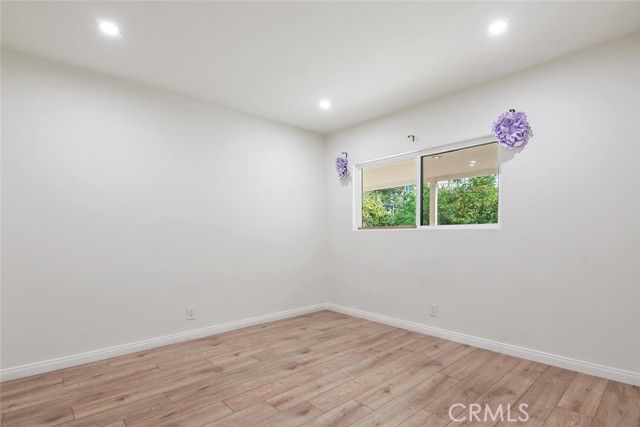 9054 Darby Avenue, Northridge (los Angeles), CA 91325