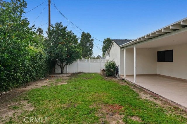 9054 Darby Avenue, Northridge (los Angeles), CA 91325