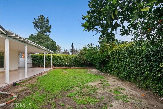 9054 Darby Avenue, Northridge (los Angeles), CA 91325