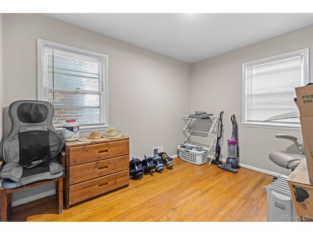 1600 S Ivy Way, Denver, CO 80224