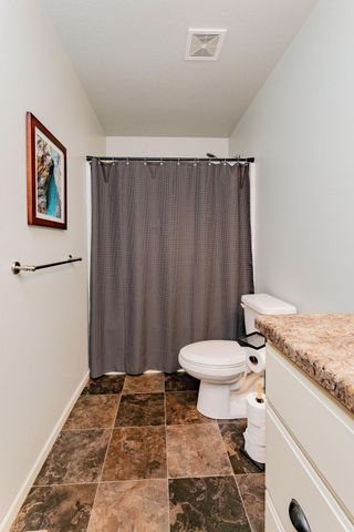 6087 56th Avenue S, Fargo, ND 58104