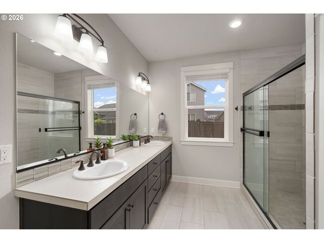 5409 Nw 138TH St, Vancouver, WA 98685