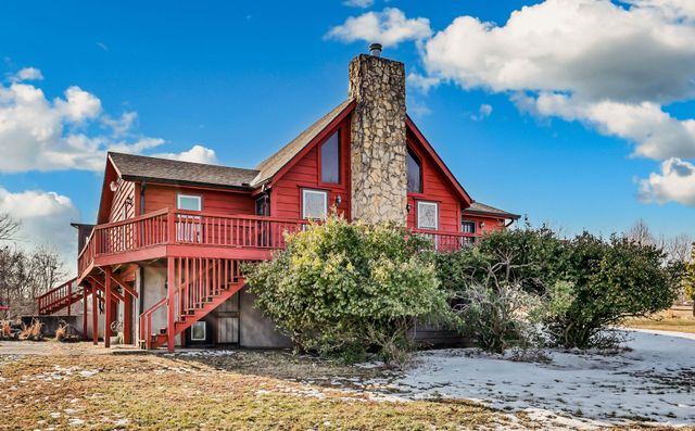 106 James Gordon Outlaw Rd, Indian Mound, TN 37079