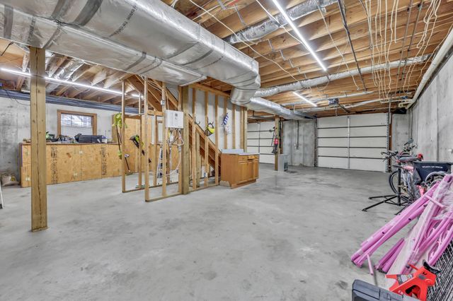 106 James Gordon Outlaw Rd, Indian Mound, TN 37079