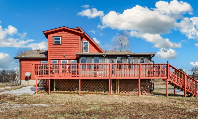 106 James Gordon Outlaw Rd, Indian Mound, TN 37079