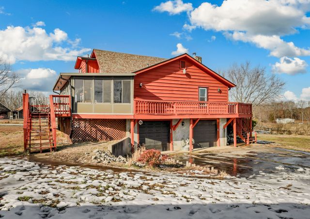 106 James Gordon Outlaw Rd, Indian Mound, TN 37079