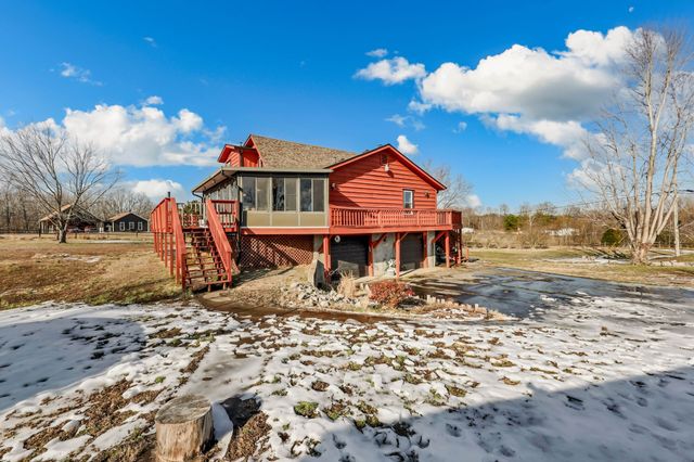 106 James Gordon Outlaw Rd, Indian Mound, TN 37079