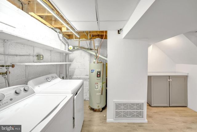 647 EMERSON ST NE, Washington, DC 20017