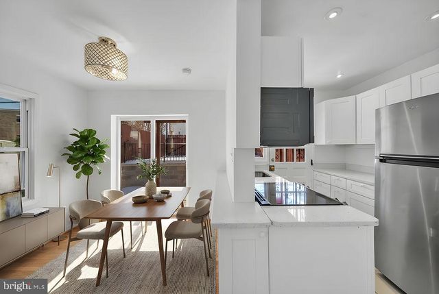 647 EMERSON ST NE, Washington, DC 20017