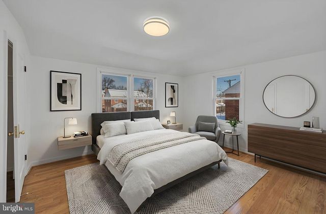 647 EMERSON ST NE, Washington, DC 20017