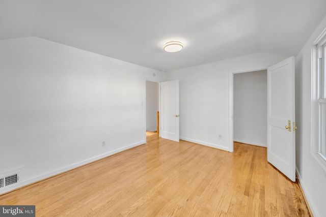 647 EMERSON ST NE, Washington, DC 20017