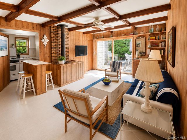 236 Sea Walk, Cherry Grove, NY 11782