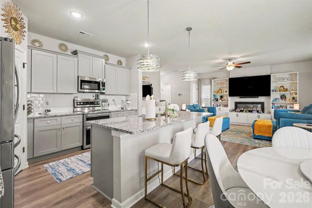 7317 Greenrock Court, Charlotte, NC 28215