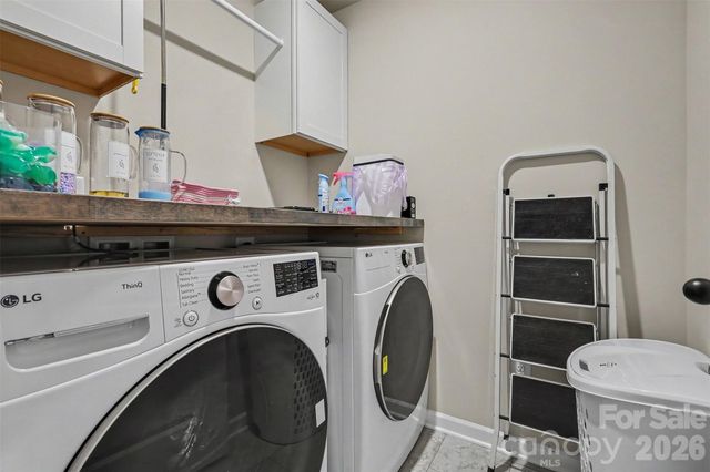 7317 Greenrock Court, Charlotte, NC 28215