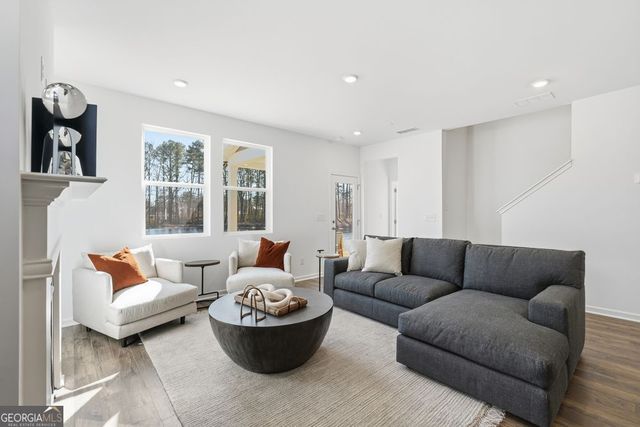 1275 Windance Lake Drive, Loganville, GA 30052