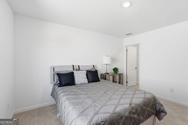 1275 Windance Lake Drive, Loganville, GA 30052