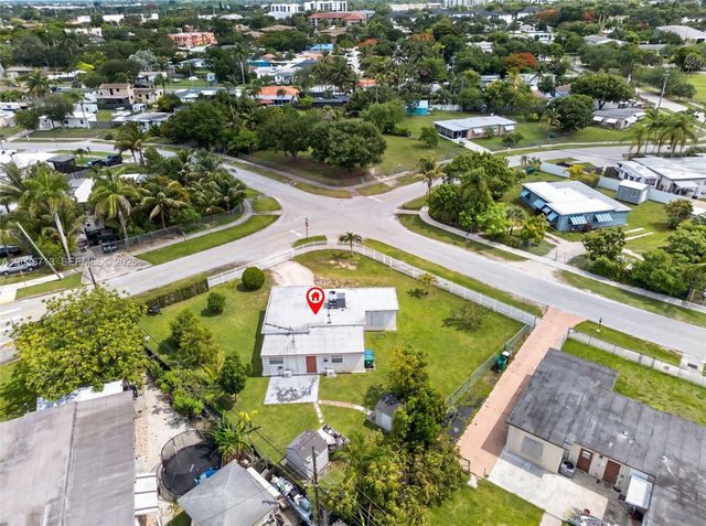 15398 Garfield Dr, Homestead, FL 33033