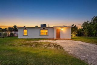 15398 Garfield Dr, Homestead, FL 33033