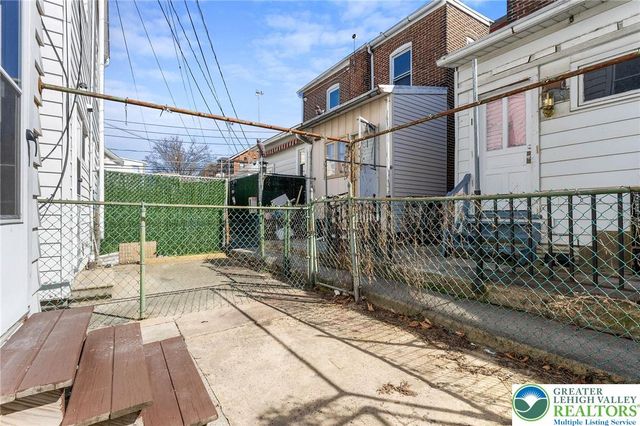 1304 West Gordon Street, Allentown City, PA 18102